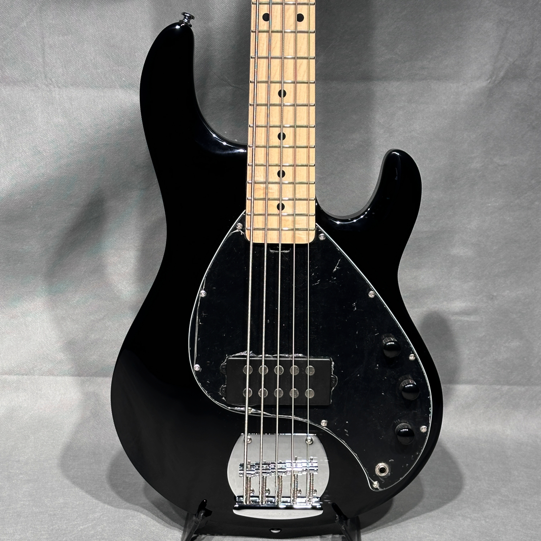 Sterling by MUSIC MAN S.U.B. STINGRAY RAY5 BK M1（B級特価）【楽器検索デジマート】