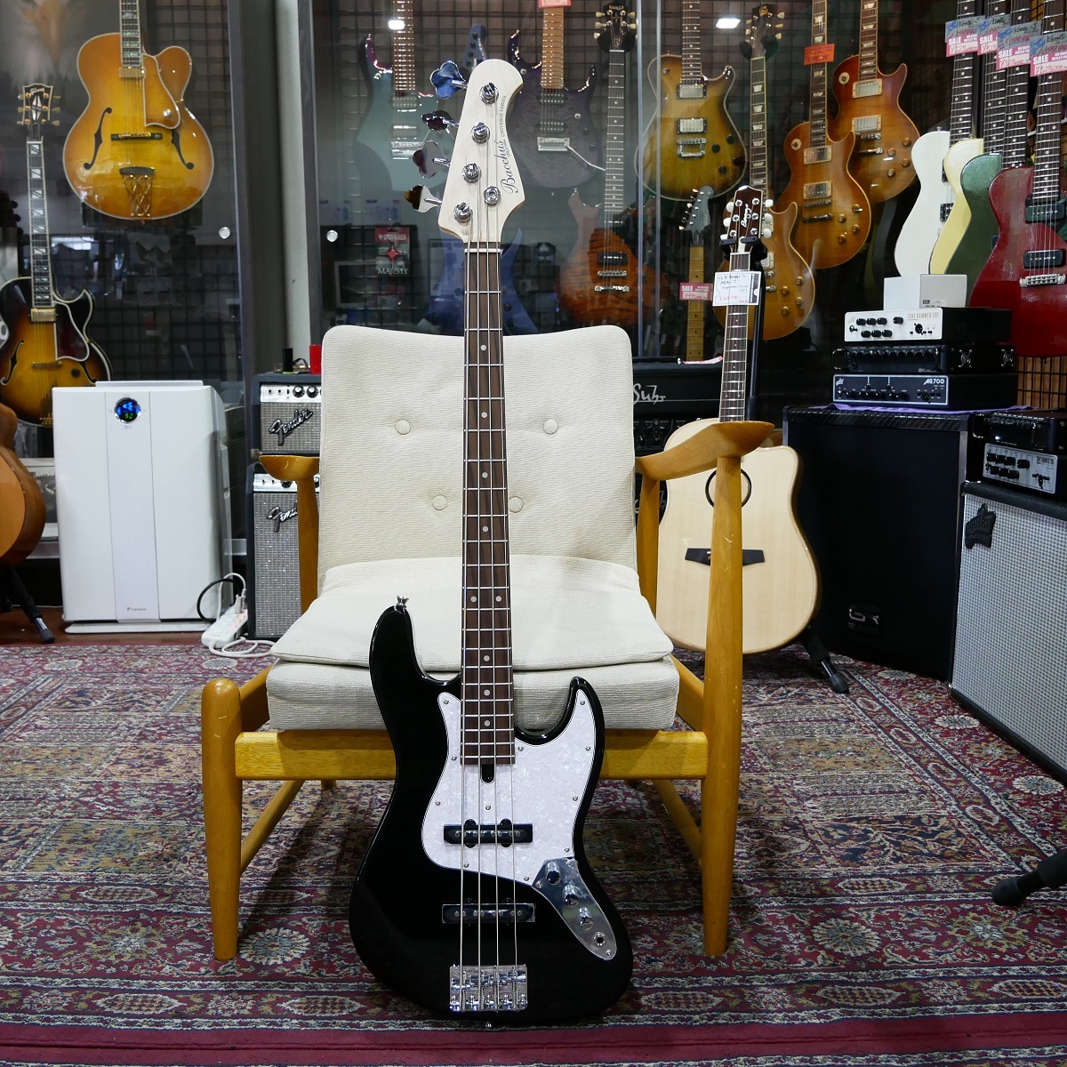 Bacchus WJB-Mini / BLK 【ショート&コンパクトなミニベース】【Ernie