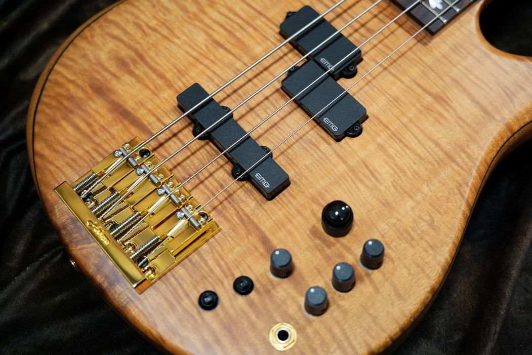Fodera Victor Wooten Classic Monarch 4 Deluxe Custom Flame Koa