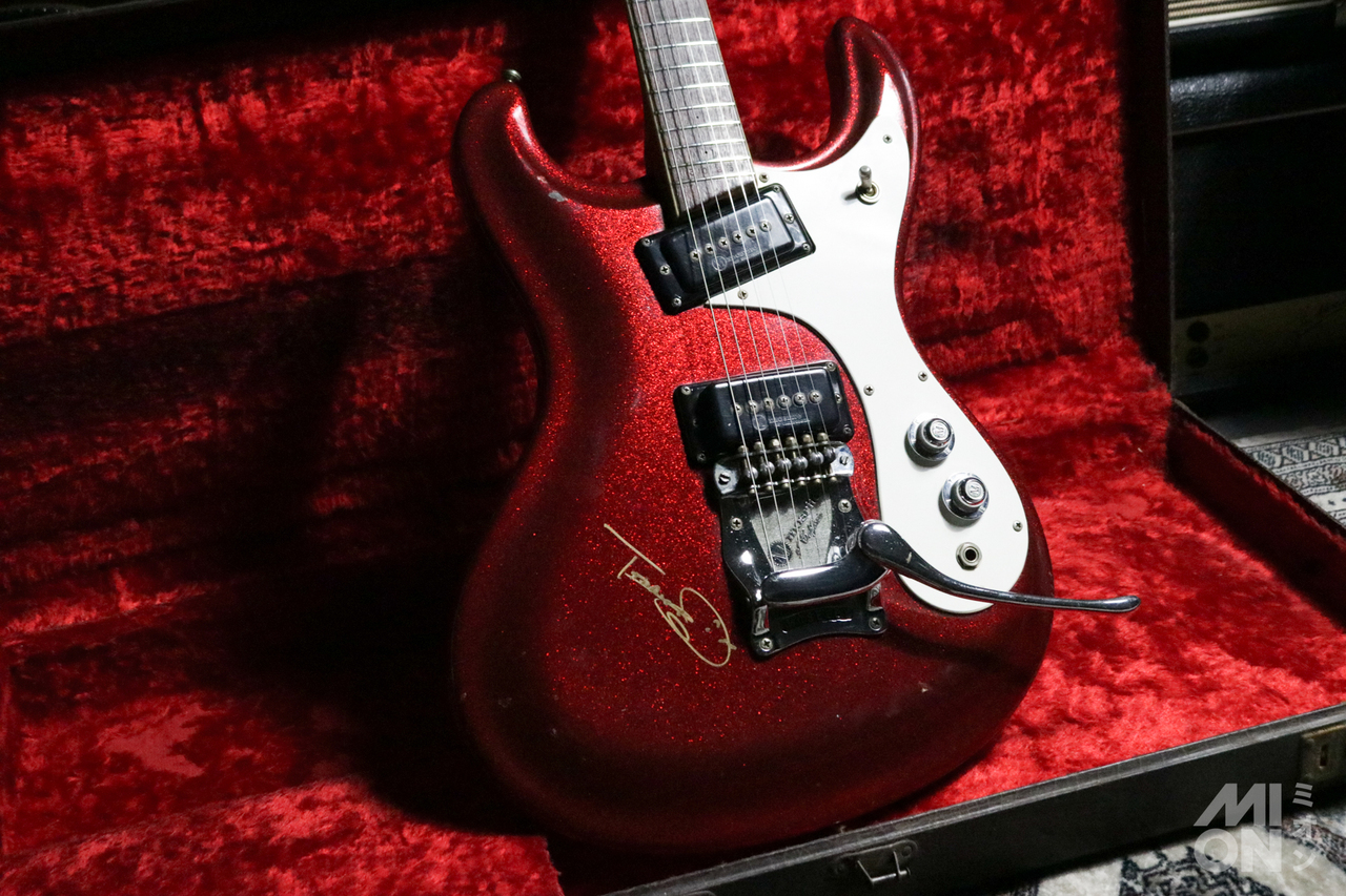 Mosrite Ventures Model 1965 Solid Red Sparkle #3085（ビンテージ