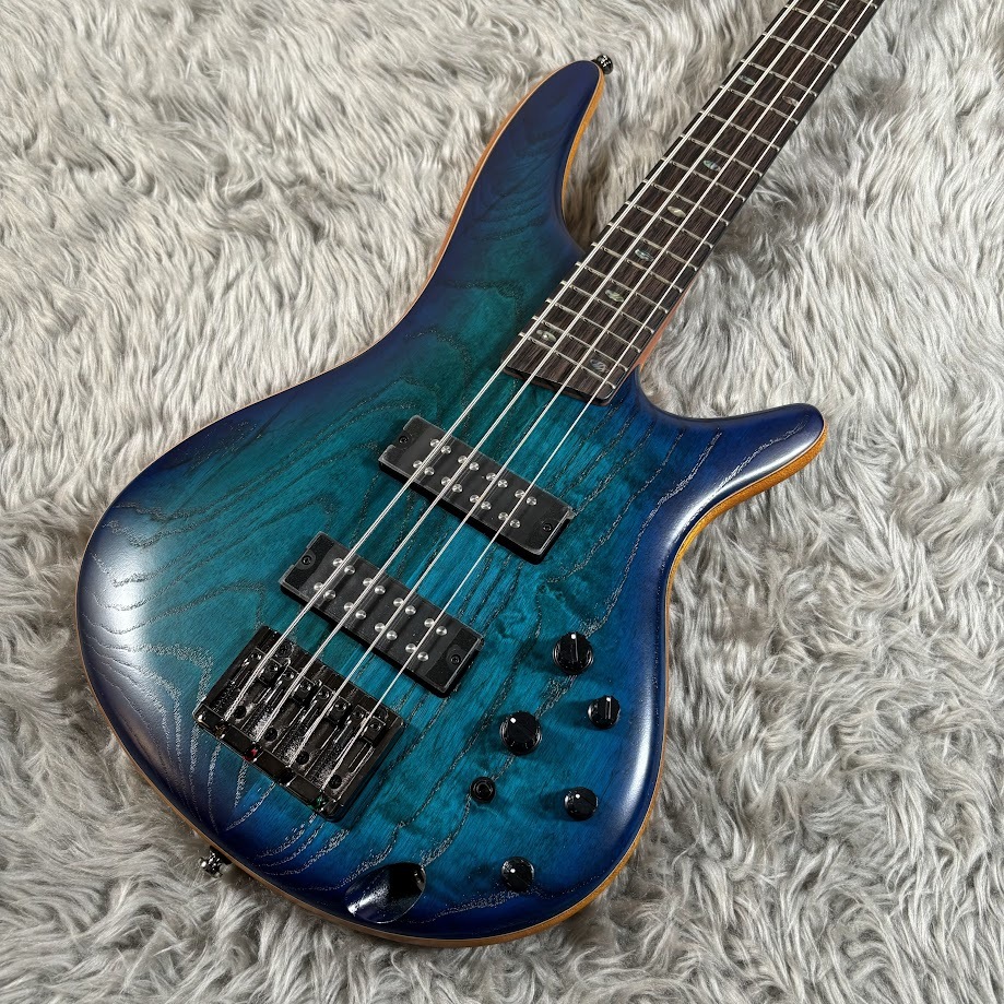 エレキギター】この夏はブルーで勝負！Ibanezより限定ブルー