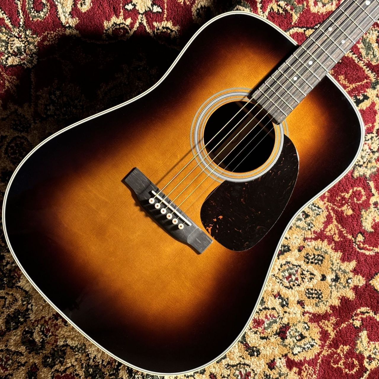 Martin D-28 Standard Sunburst【現物画像】（新品/送料無料）【楽器