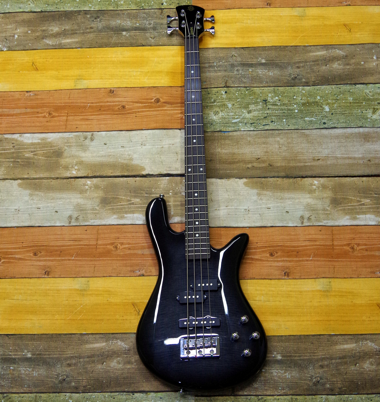 Spector Legend 4 Standard / Black Stain Gloss（新品）【楽器