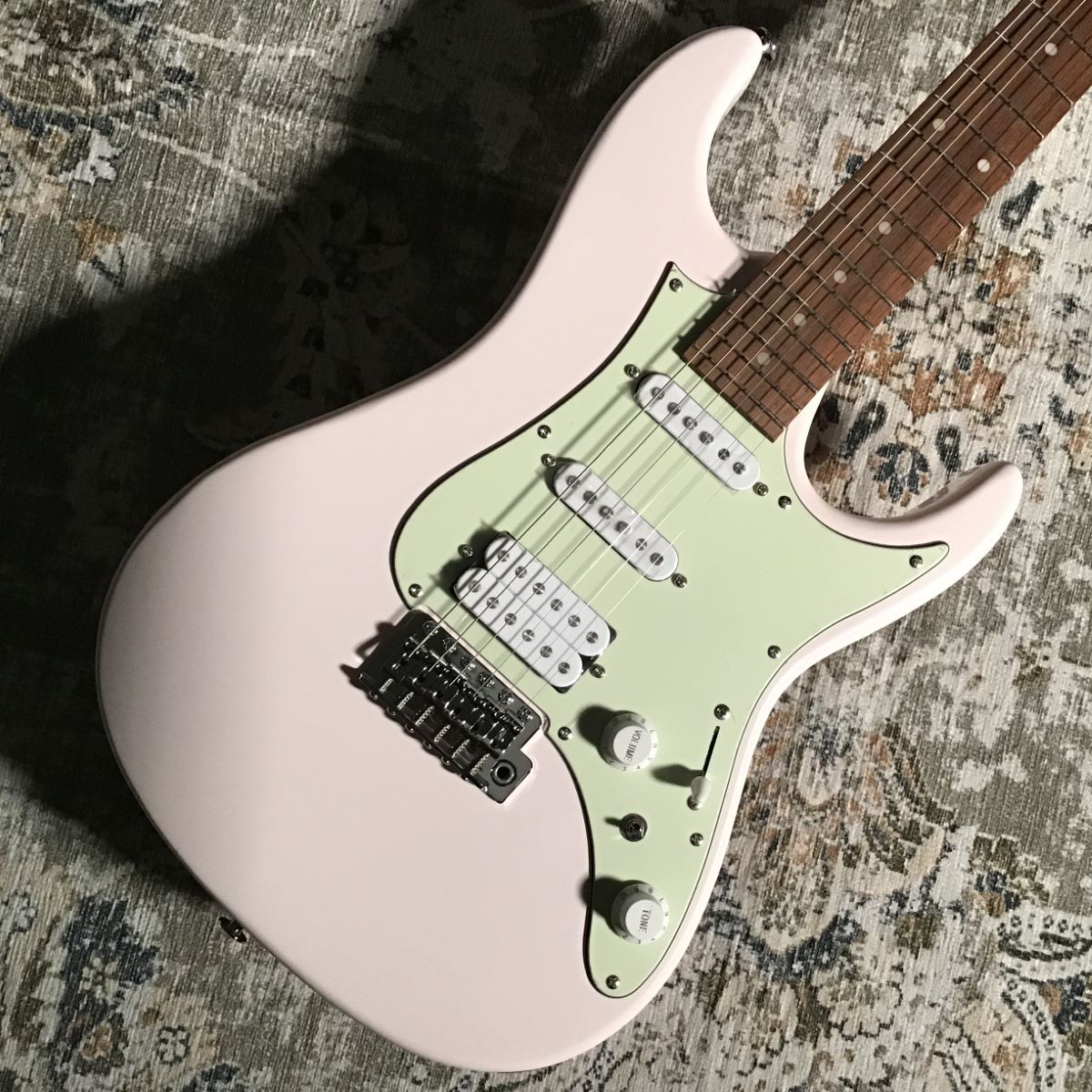 Ibanez / AZ Essentials AZES40-PPK 超美品 Ibanez AZ Essentials AZES40-PPK (Pastel Pink) [SPOT MODEL