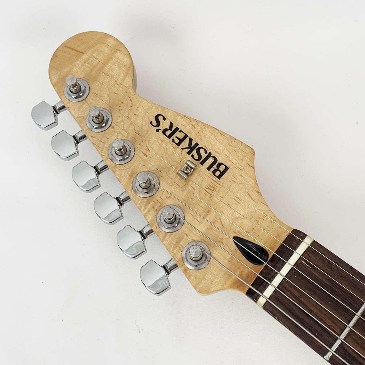 ギター Busker's Storatocaster Humbacker H-S-S Amazon.co.jp: BUSKER'S BST-Standard Stratocaster Type