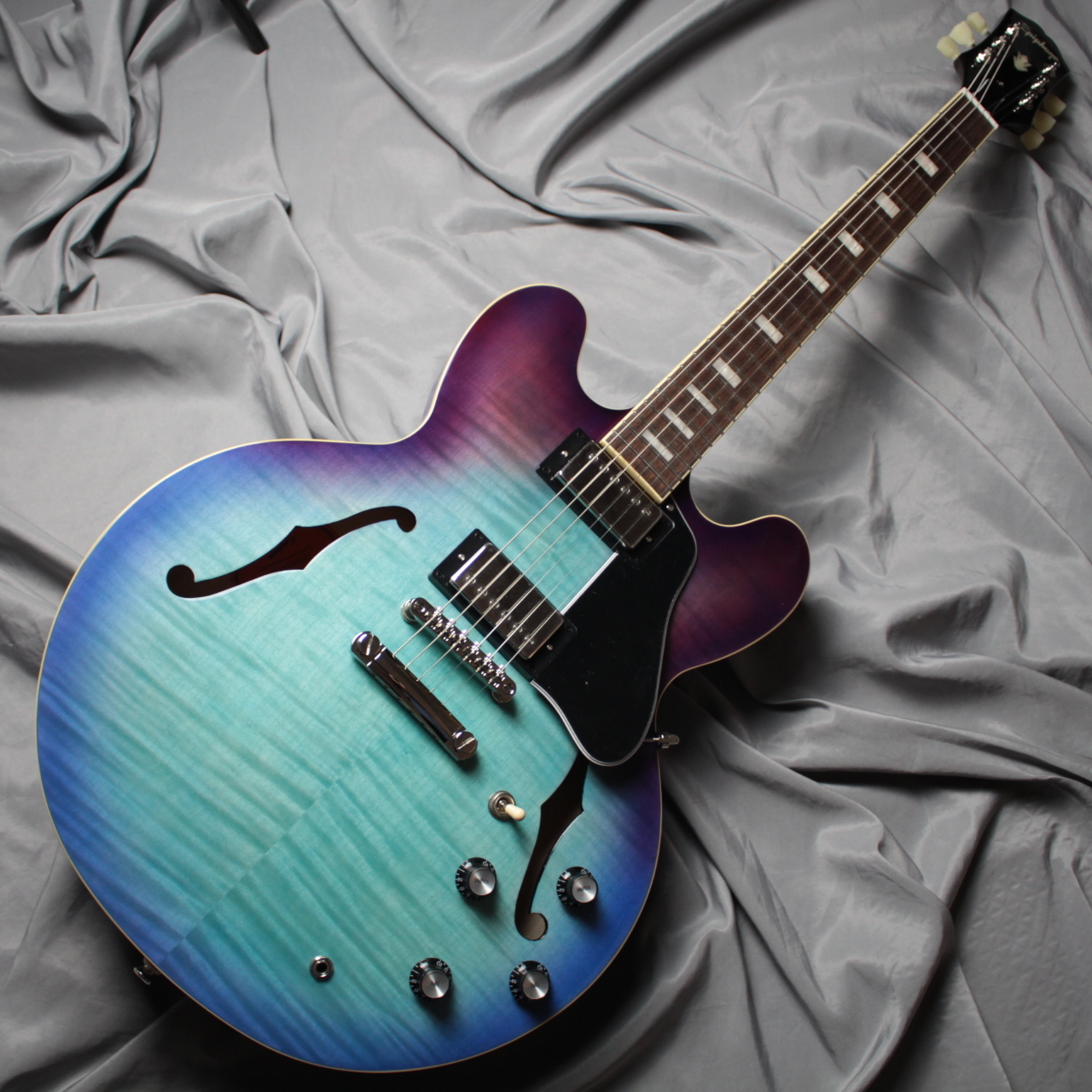 ギブソン Gibson ES-335 Figure Maple セミアコースティック