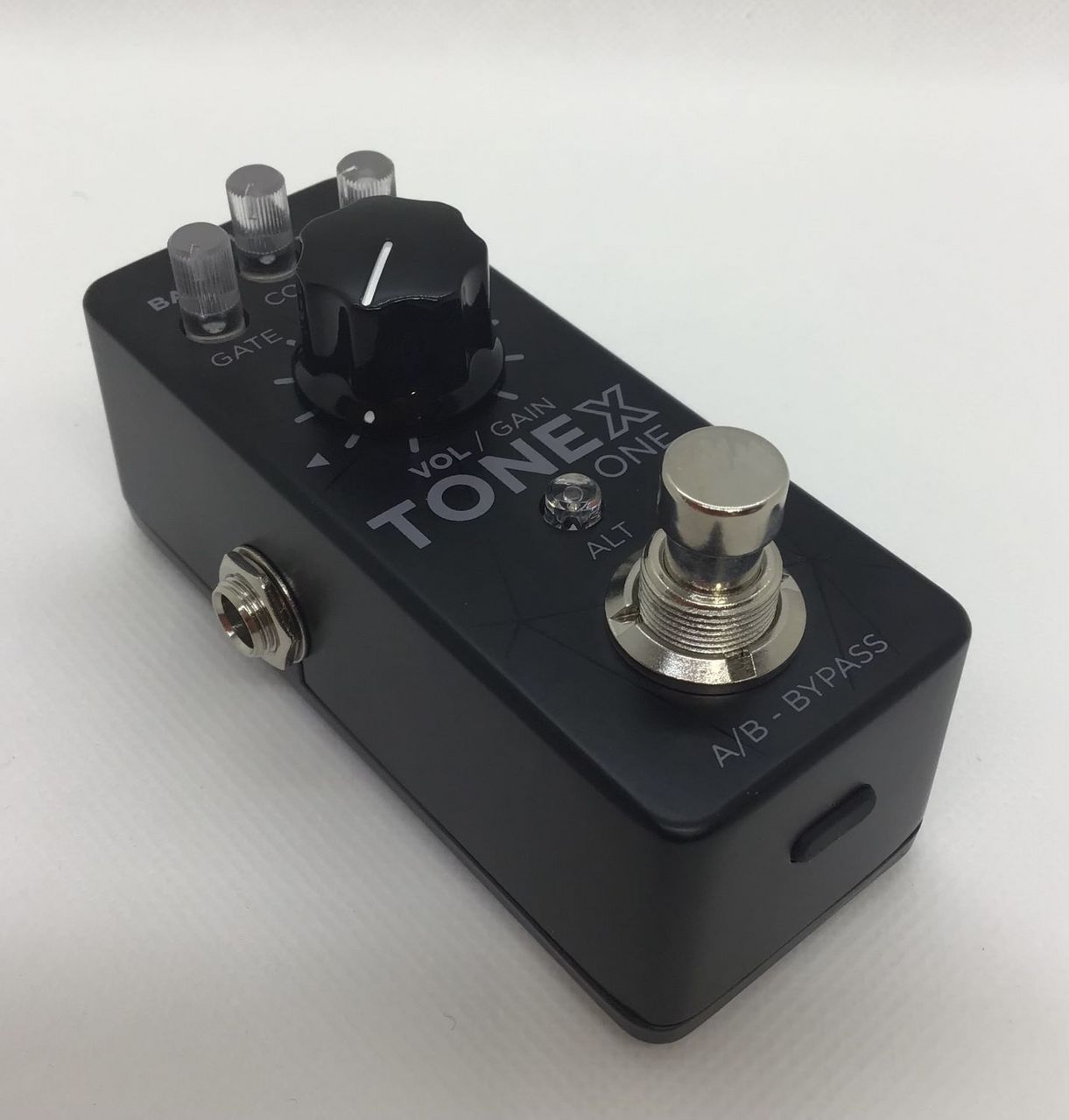 IK MULTIMEDIA TONEX ONE アンプシミュレーター 数量限定特価] IK Multimedia TONEX One トーンエックスワン IR