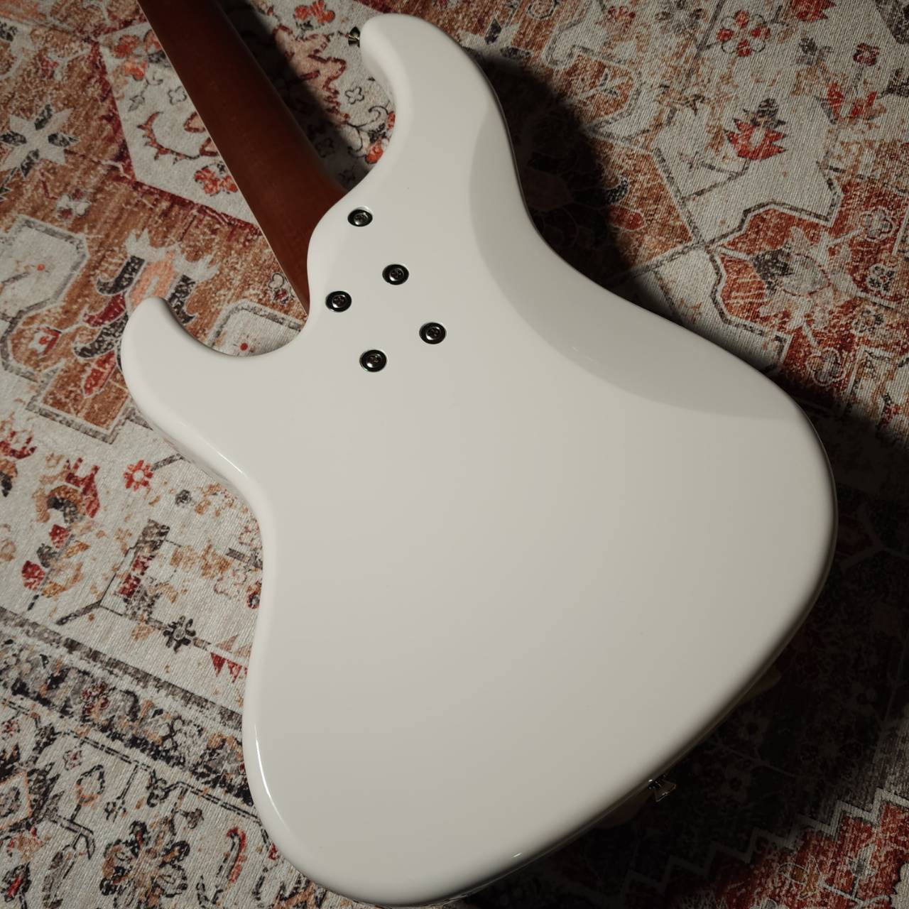 RYOGA VAL-BASS White エレキベース ジャズベースタイプ ベイクド