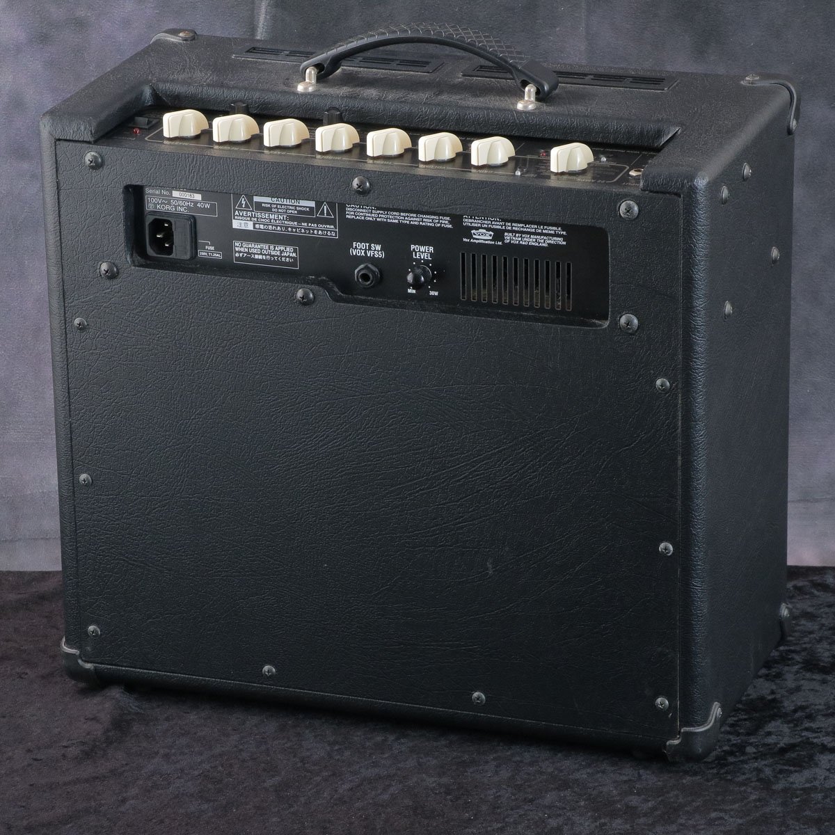 VOX VT30 Valvetronix 真空管　ギターアンプ Vox Valvetronix VT30 30W 1x10 Guitar Combo Amp : ワールド