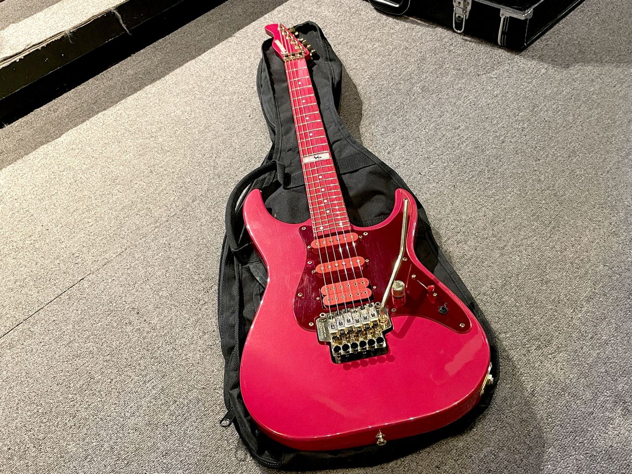 FERNANDES LA-85kk L'Arc〜en〜Ciel kenモデル - メルカリ