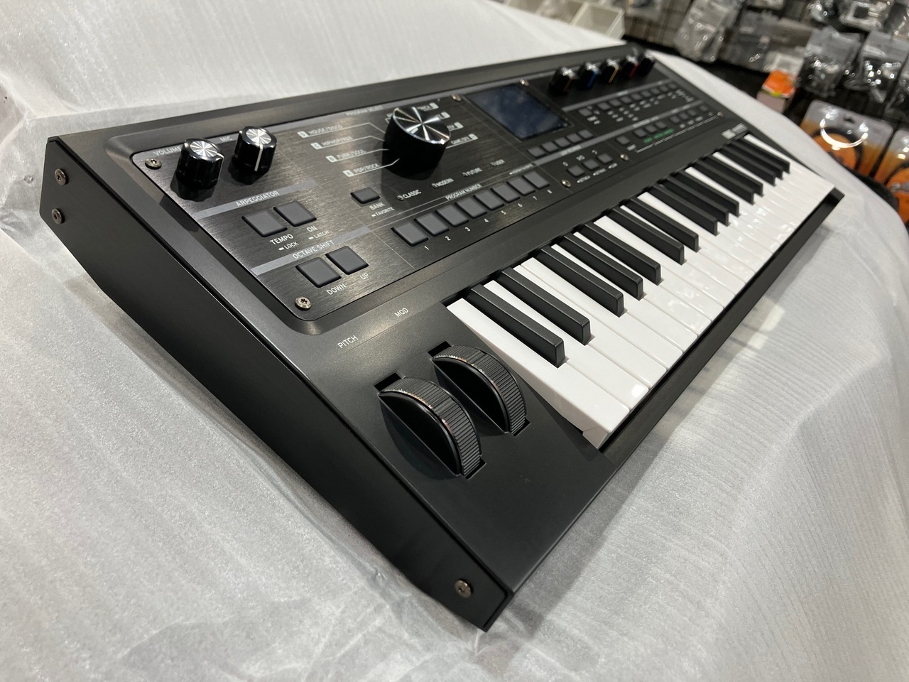 KORG microKORG 2 MBK (MK-2 MBK) 即納可能!【1台限定アウトレット特価
