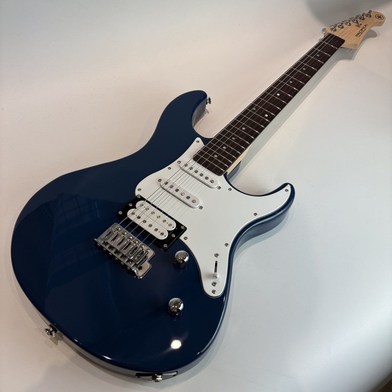 YAMAHA PACIFICA112V UTB ユナイテッドブルーパシフィカ PAC112（新品