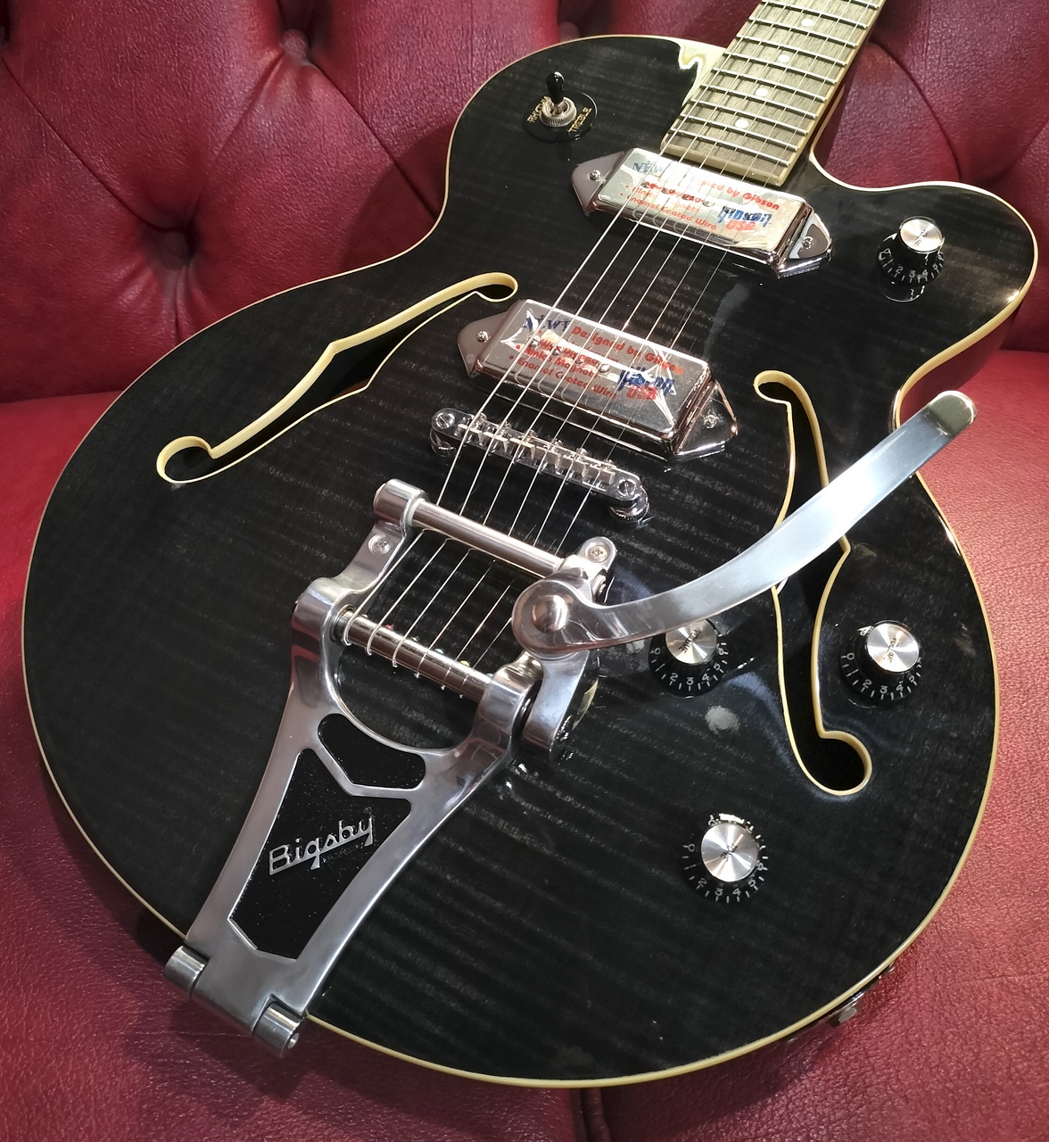 Epiphone WILDKAT セミアコ 中古 EPIPHONEセミアコモデル！ WILDKAT(中古)の紹介！｜難波の楽器店