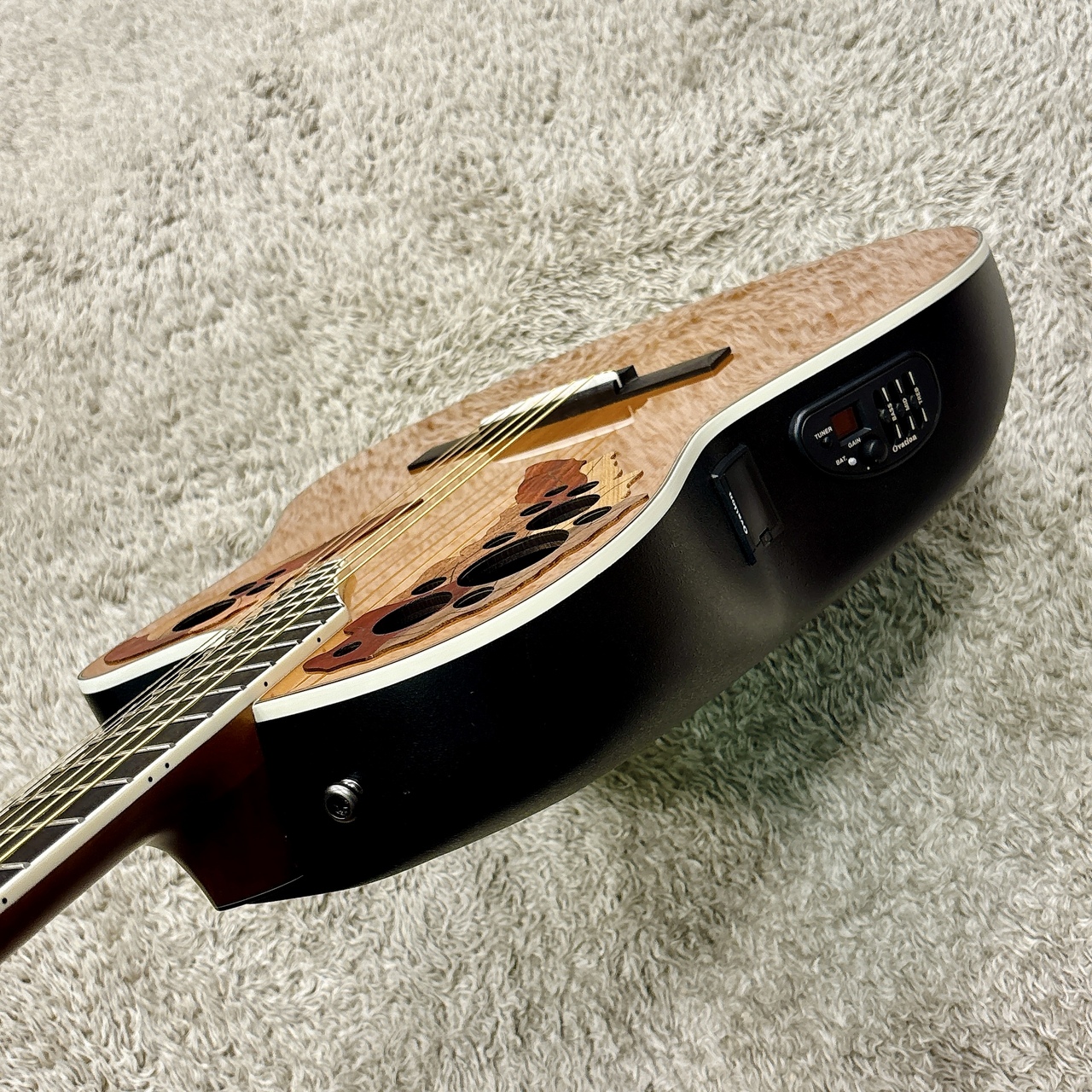 Ovation Celebrity Elite Nylon Mid Depth CE44C-4A Aged Natural