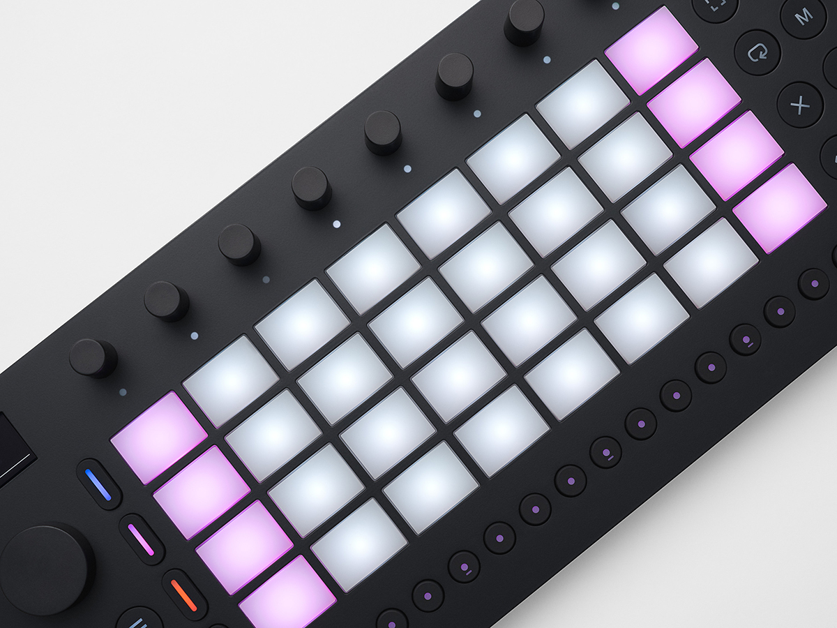 Ableton Move グルーブボックス MIDIコントローラー(新品/送料無料 Ableton Move グルーブボックス MIDIコントローラー(新品/送料無料