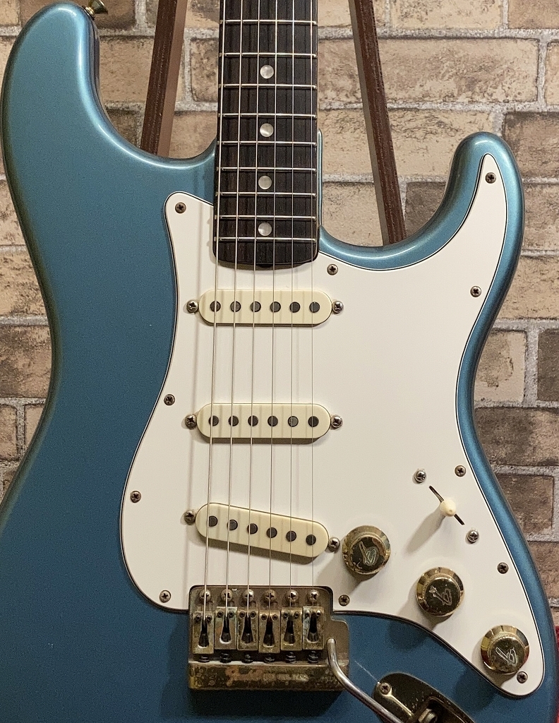 ストラトタイプ Fender THE STRAT 1980年製【御委託品】【送料無料】（中古/送料無料