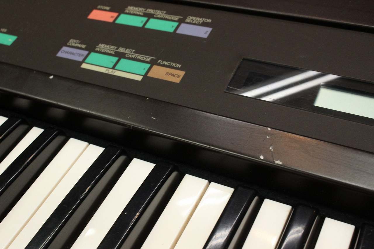 YAMAHA DX7 w/HC 【キーボードマート新宿】【新宿店】（中古/送料無料