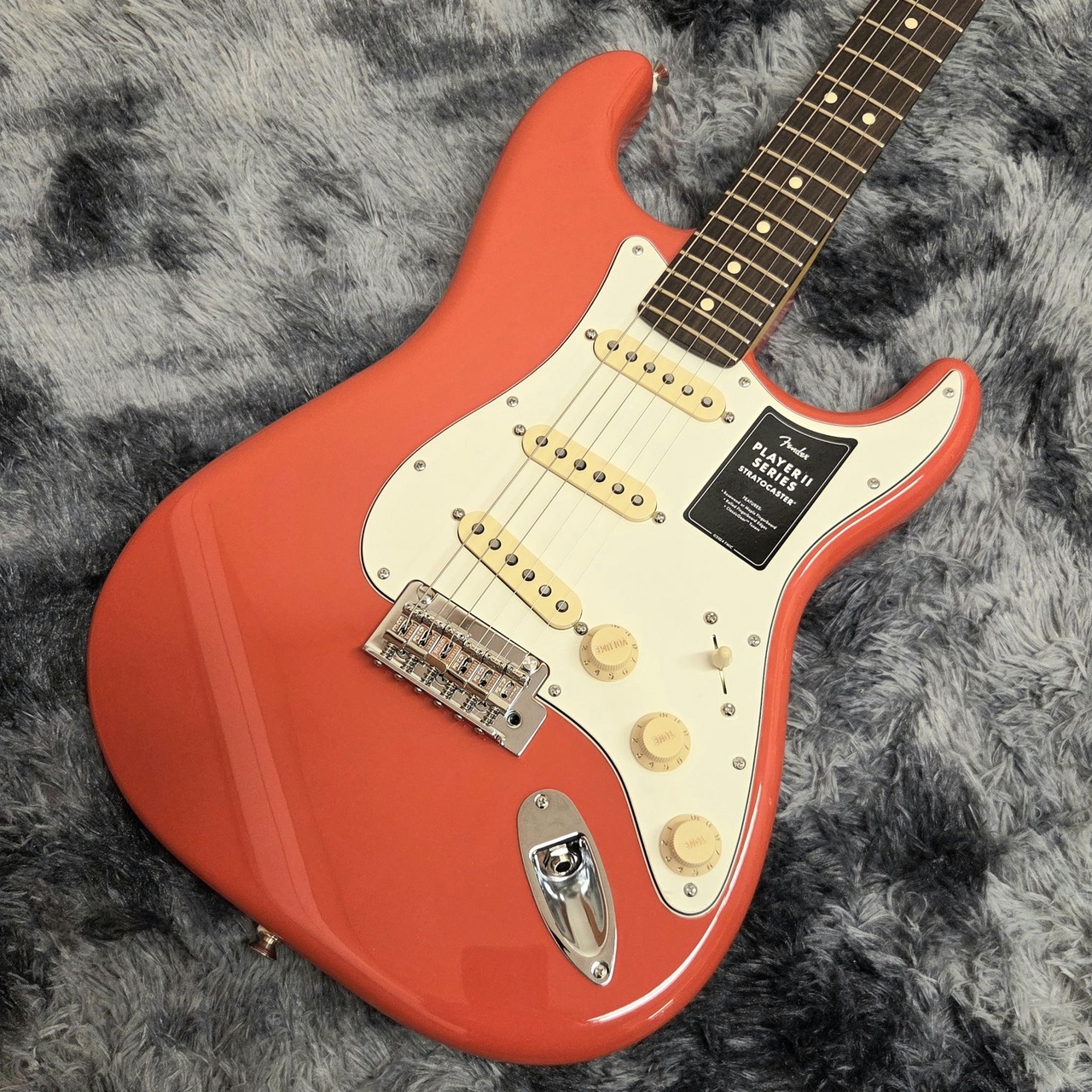 Fender Player II Stratocaster Coral Red Slab Rosewood（新品/送料