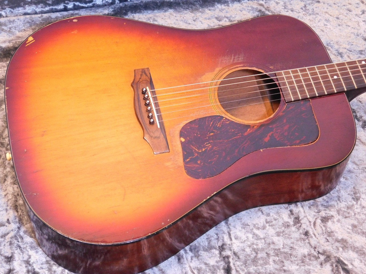 GUILD D-35 SB '71（ビンテージ）【楽器検索デジマート】