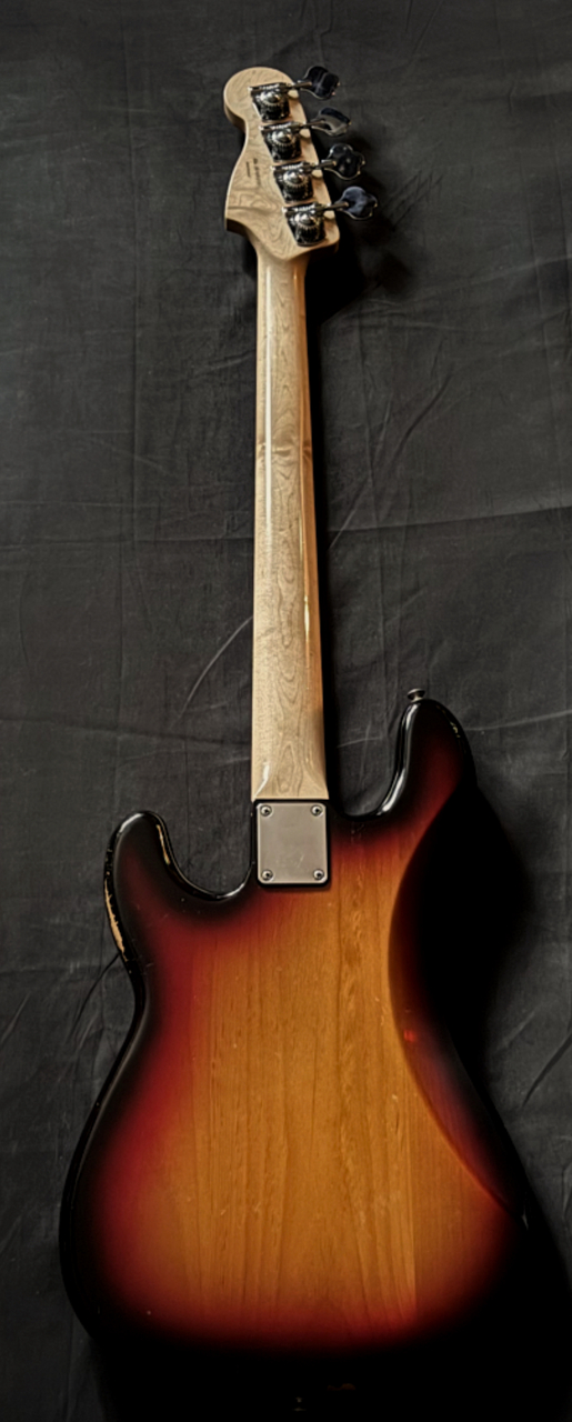 Fender Highway One Precision Bass（中古）【楽器検索デジマート】