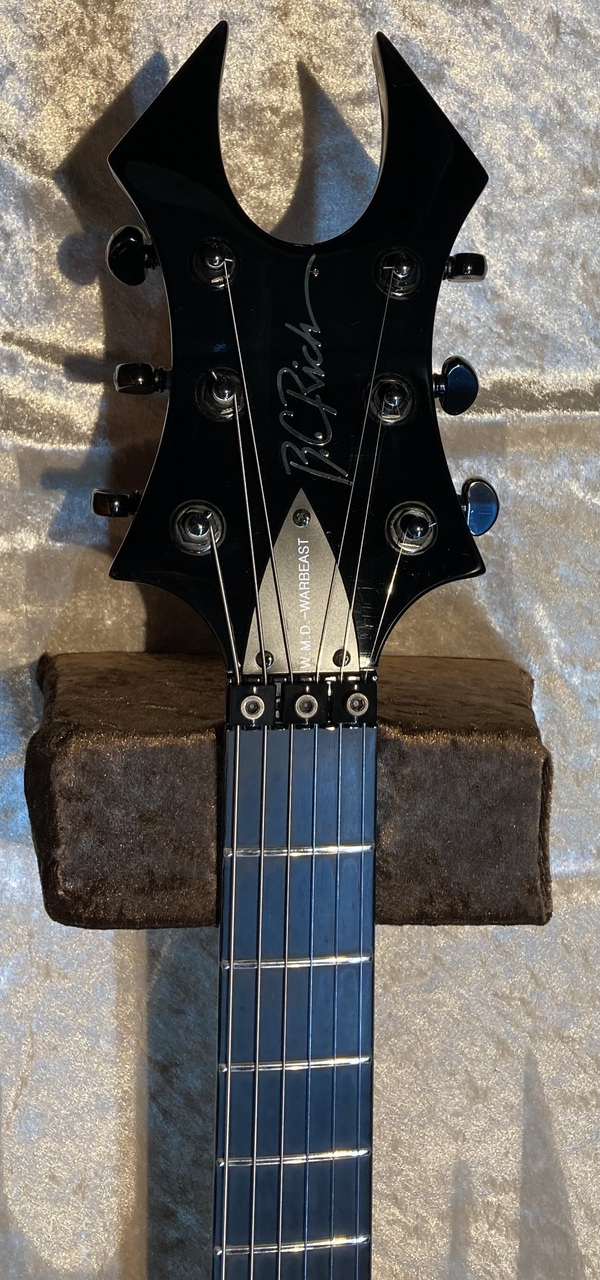 B.C.Rich WMD Warbeast（中古/送料無料）【楽器検索デジマート】