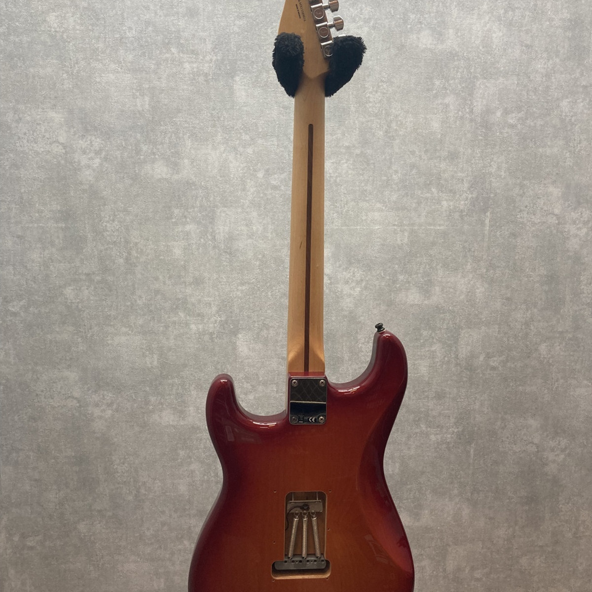 Fender Deluxe Stratocaster HSS Plus Top with iOS Connectivity 2015