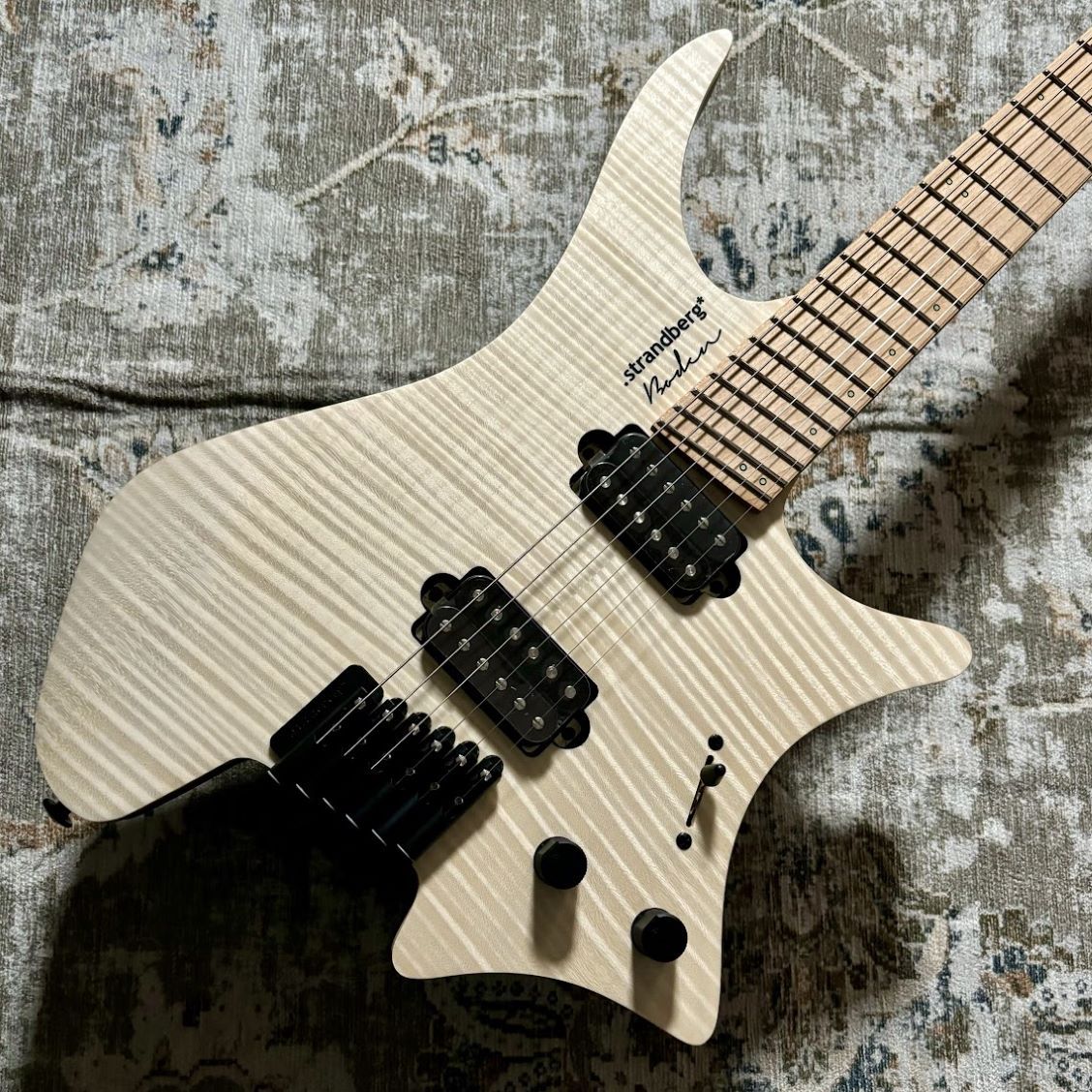 strandberg Boden Standard NX 6 Natural ヘッドレスギター SN