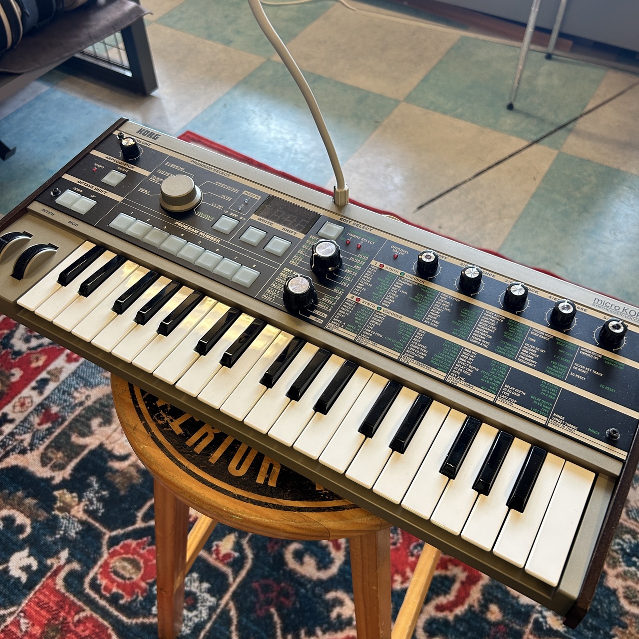 【ジャンク】マイクロコルグ　micro KORG microKORG Crystal - SYNTHESIZER/VOCODER | KORG (Japan)