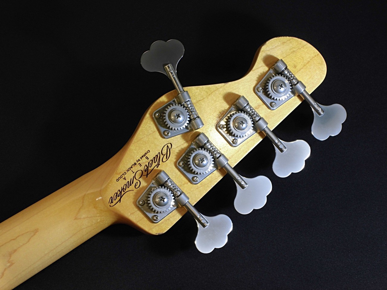 ベース Black Smoker TM BETA-J5 Vintage White Black Smoker TRAD MASTER BETA-J5 -Vintage White / Midium