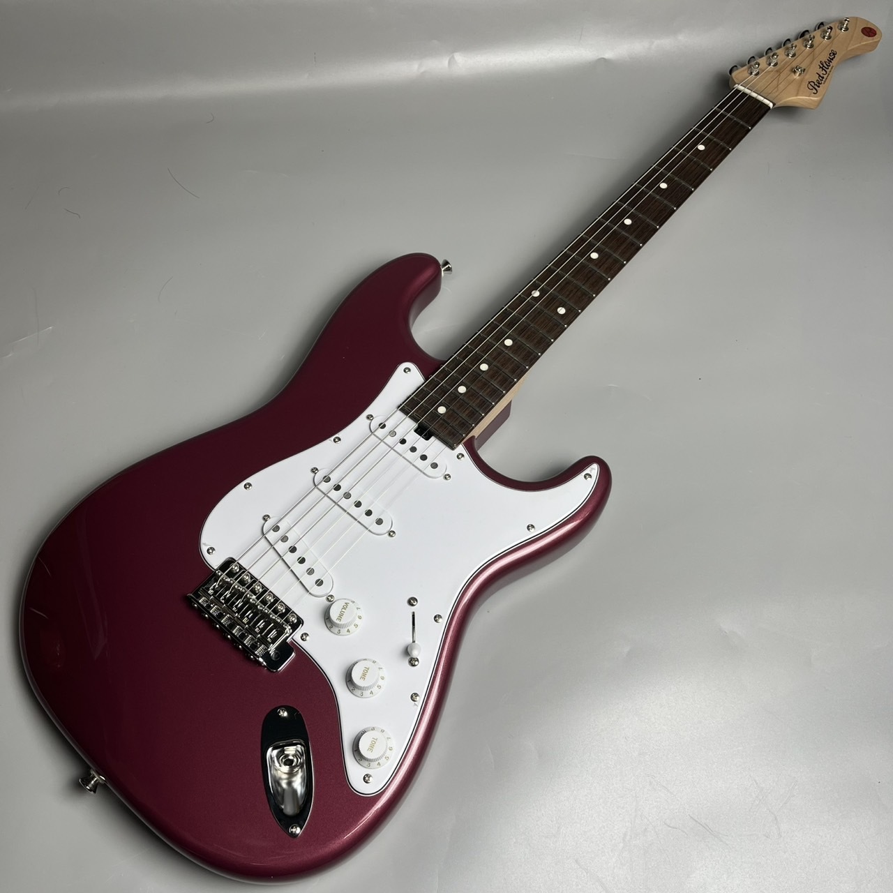 Red House エレキギター 長野店初オーダー『Red House Guitars工房』のギター2本入荷