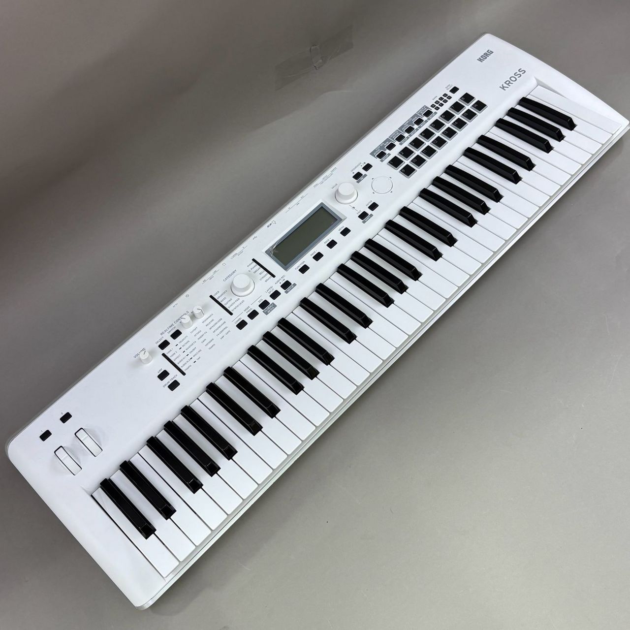 KORG KROSS2-61-SC【ケース・TRITON音色SDカード付属】（新品特価/送料 