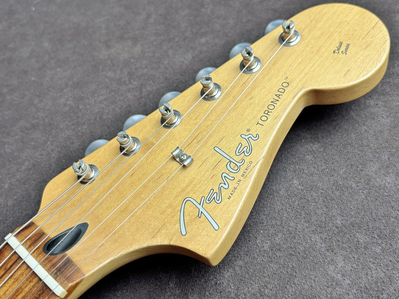 Fender Deluxe Series Toronado 1999（中古）【楽器検索デジマート】