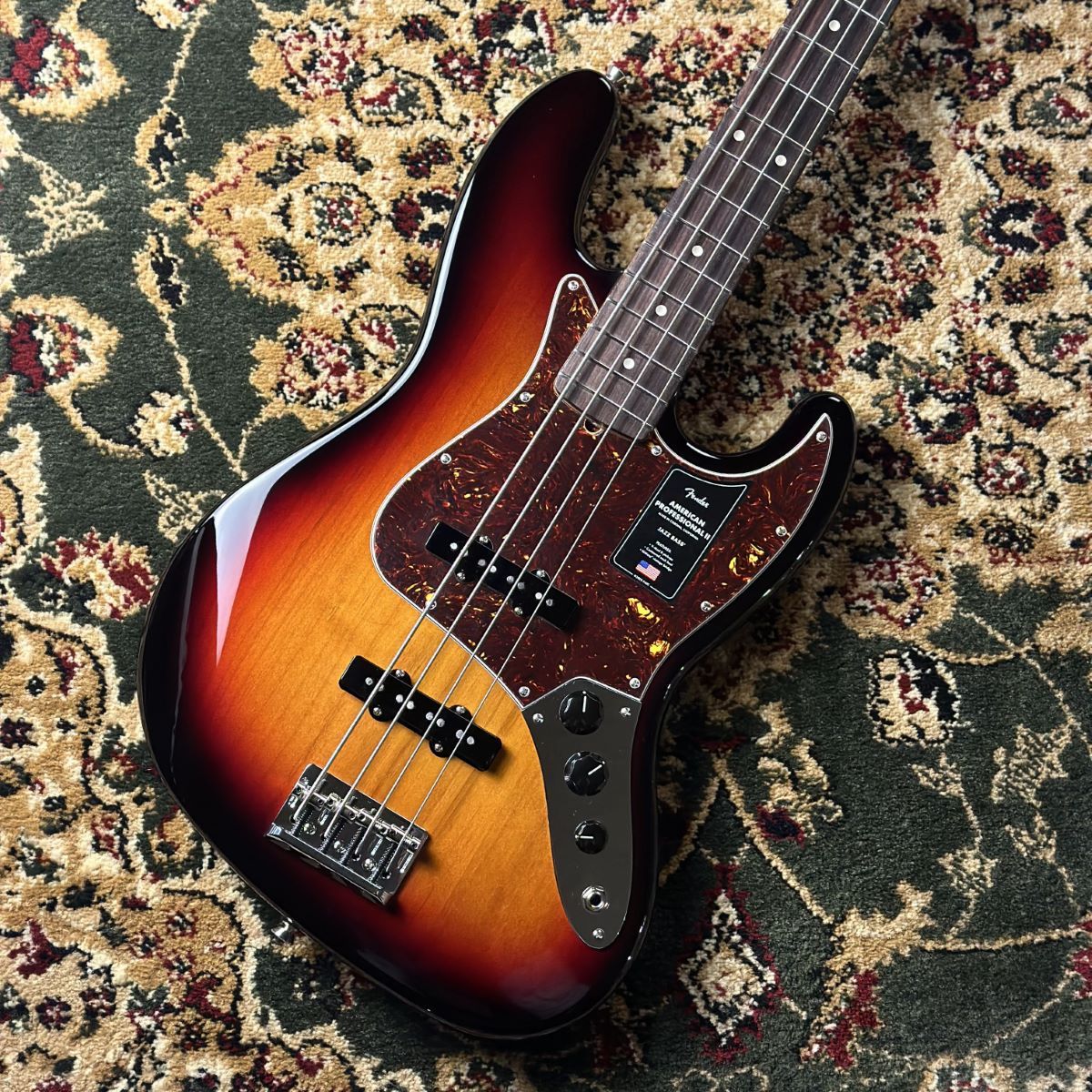 Fender American Professional II Jazz Bass 3-Color Sunburst エレキベース ジャズベース （新品/送料無料）【楽器検索デジマート】