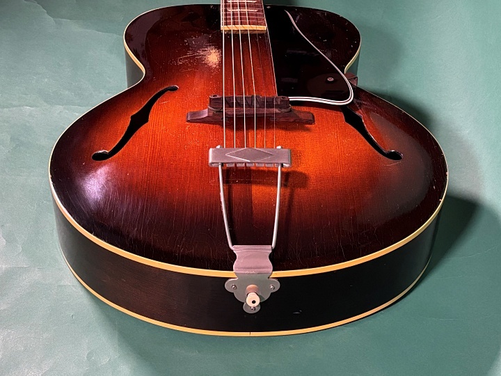Gibson ビンテージ アコギギター 1950年代？『L-50』ブラック Gibson ビンテージ アコギギター 1950年代？『L-50』ブラック Gibson