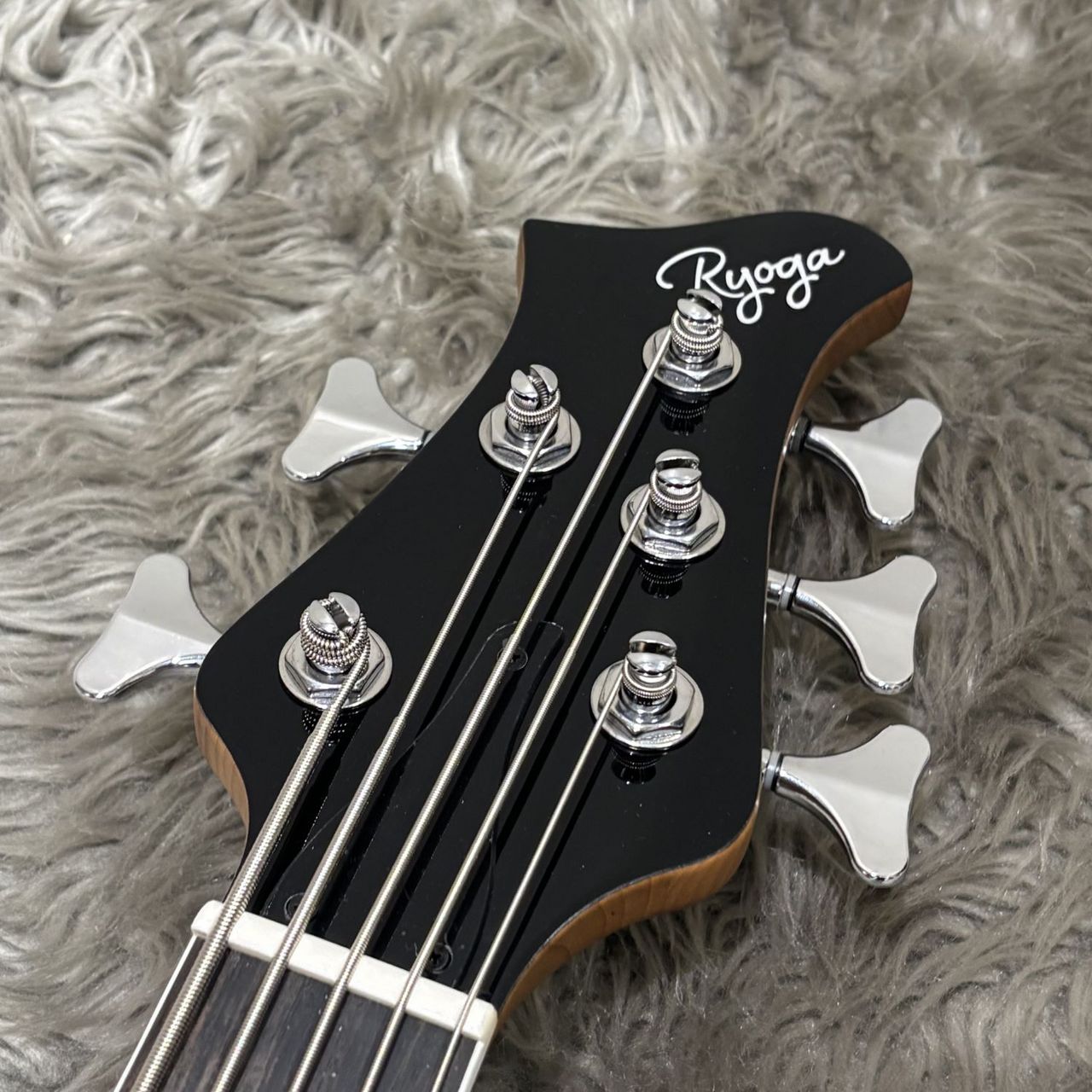 RYOGA VAL-BASS5 BLK 5弦ベース パッシブ 北米産アルダーボディ ジャズ