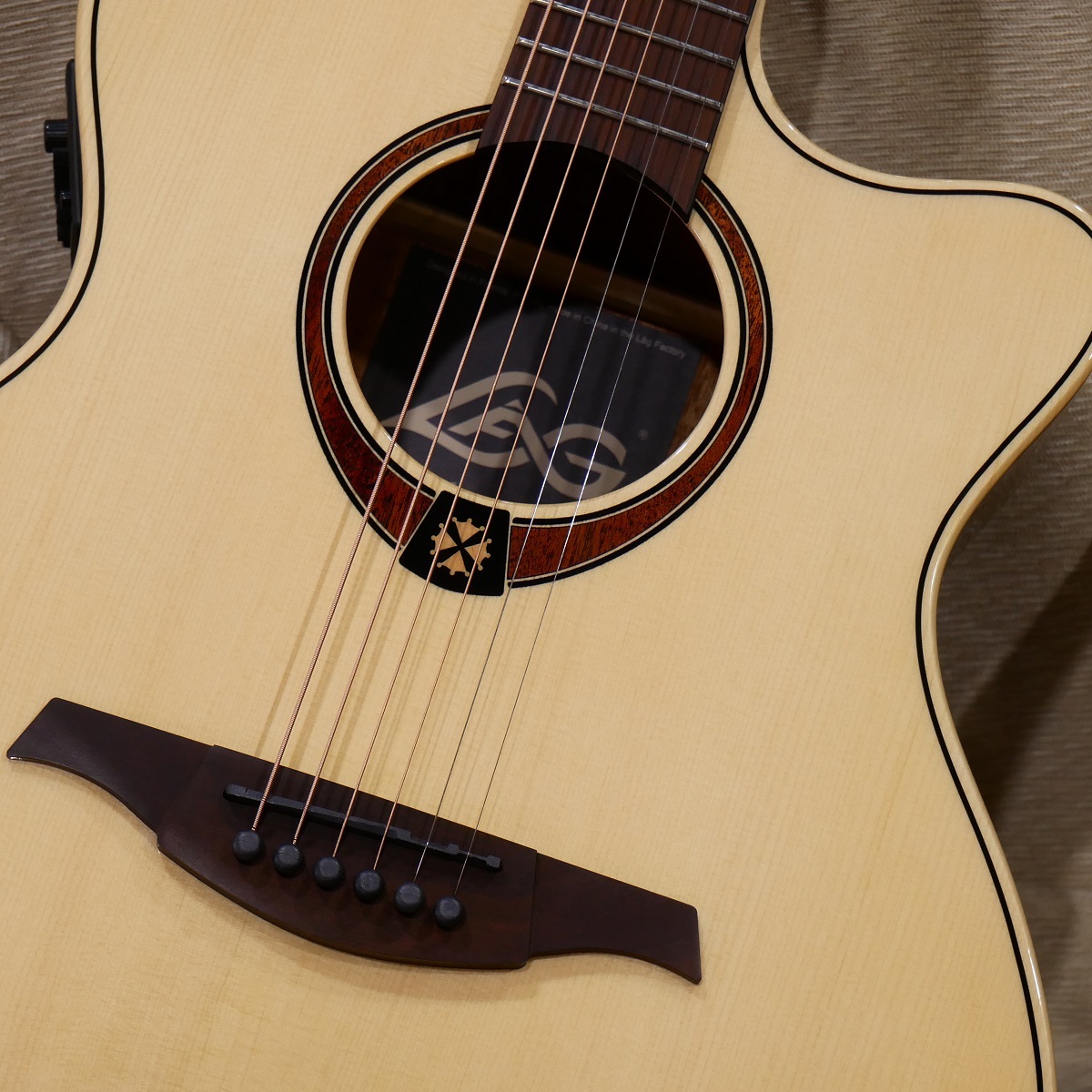 LAG アコースティックギター エレアコ LAG Guitars LAG SAUVAGE-J12CE JUMBO 12 STRINGS CUTAWAY ELECTRO 12