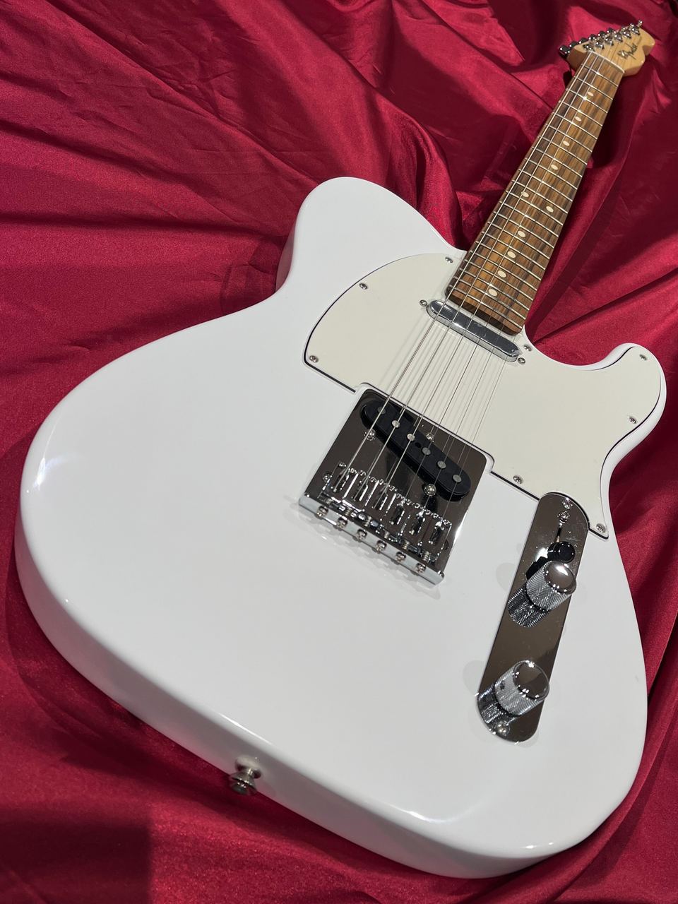 ほぼ新品□FENDER PLAYER TELECASTER PW(ホワイト) - ギター