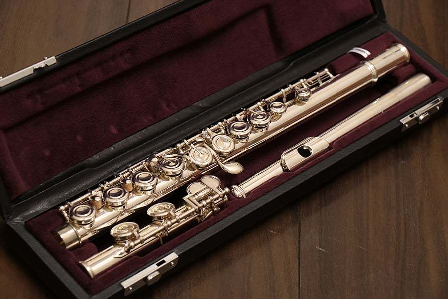 YAMAHA フルート YFL-312 頭部管銀製モデル YAMAHA / YFL-312 ヤマハ フルート スタンダード Eメカ付 頭部管