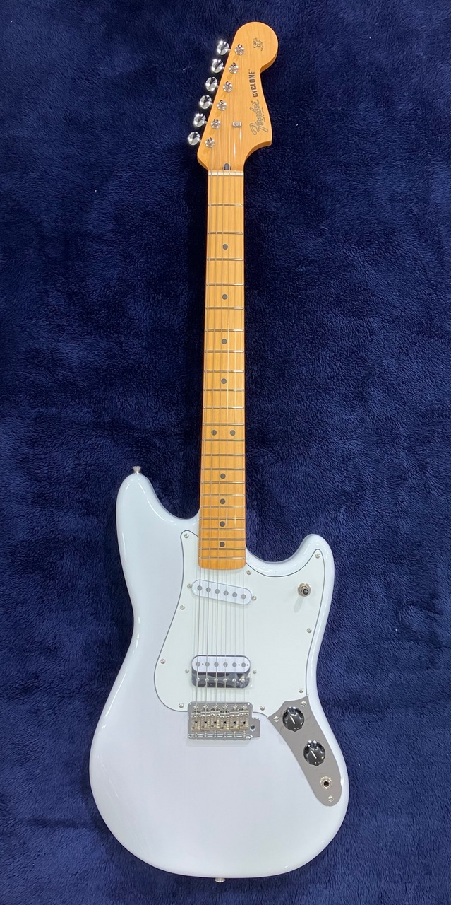 Fender Made in Japan Limited / White Blonde