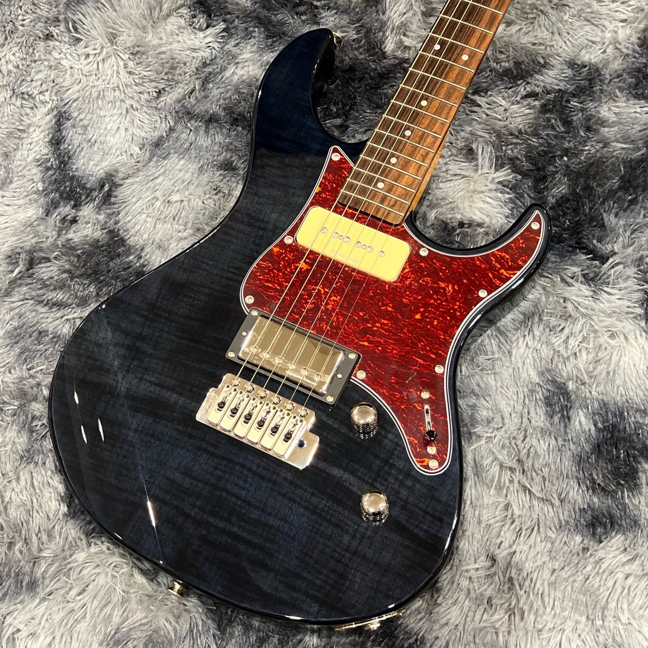 YAMAHA PACIFICA611VFM TBL