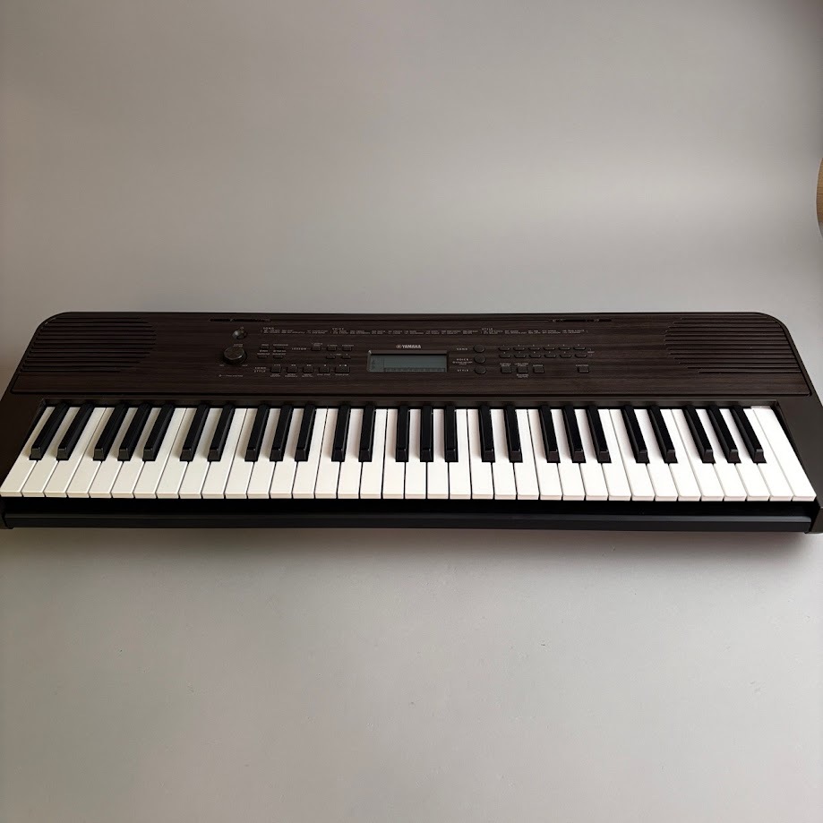YAMAHA PSR-E360 キーボード スタンド付 ヤマハ | PSR-E360 - ポータブルキーボード - 概要