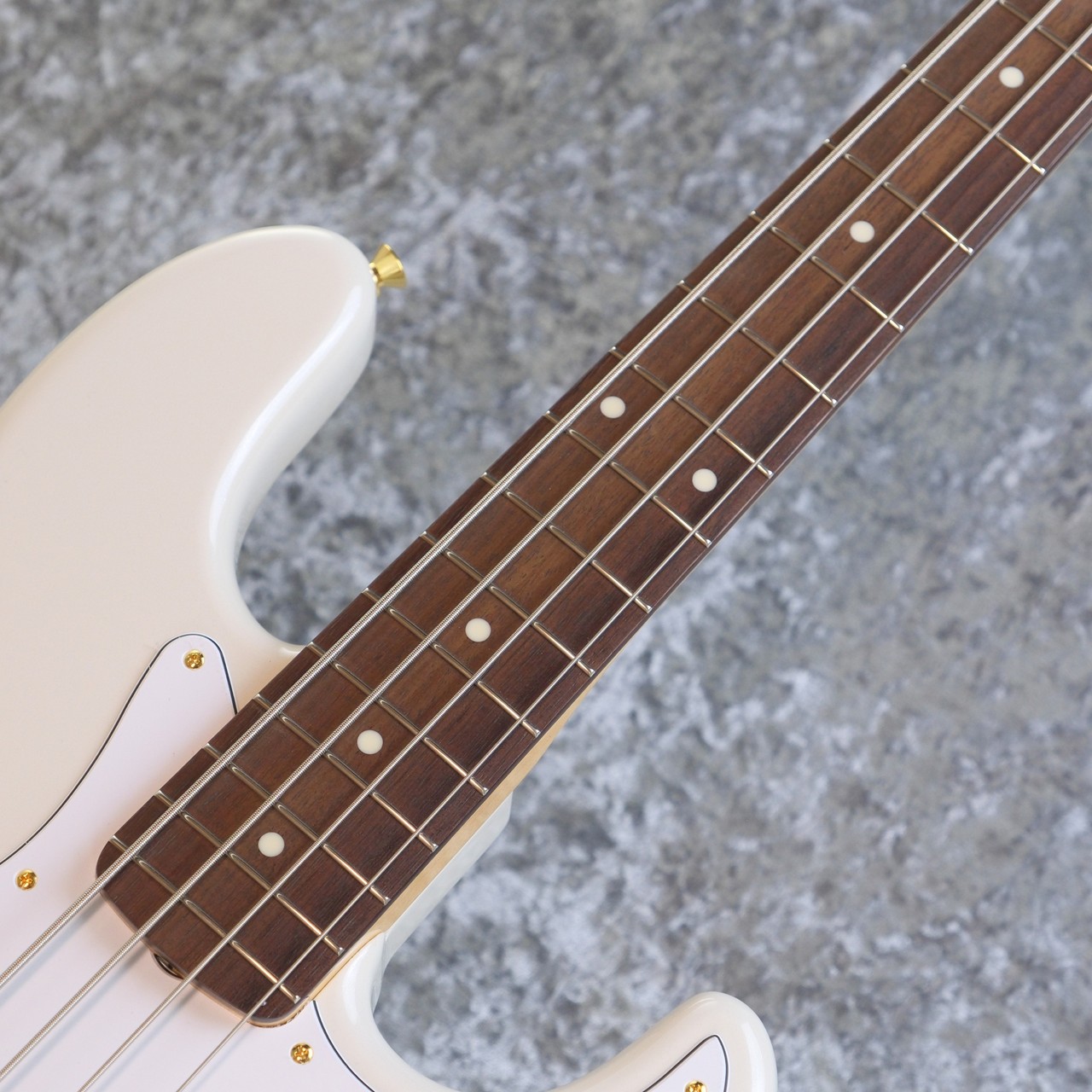 Fender Made in Japan Traditional 2025 Collection '60s Jazz Bass