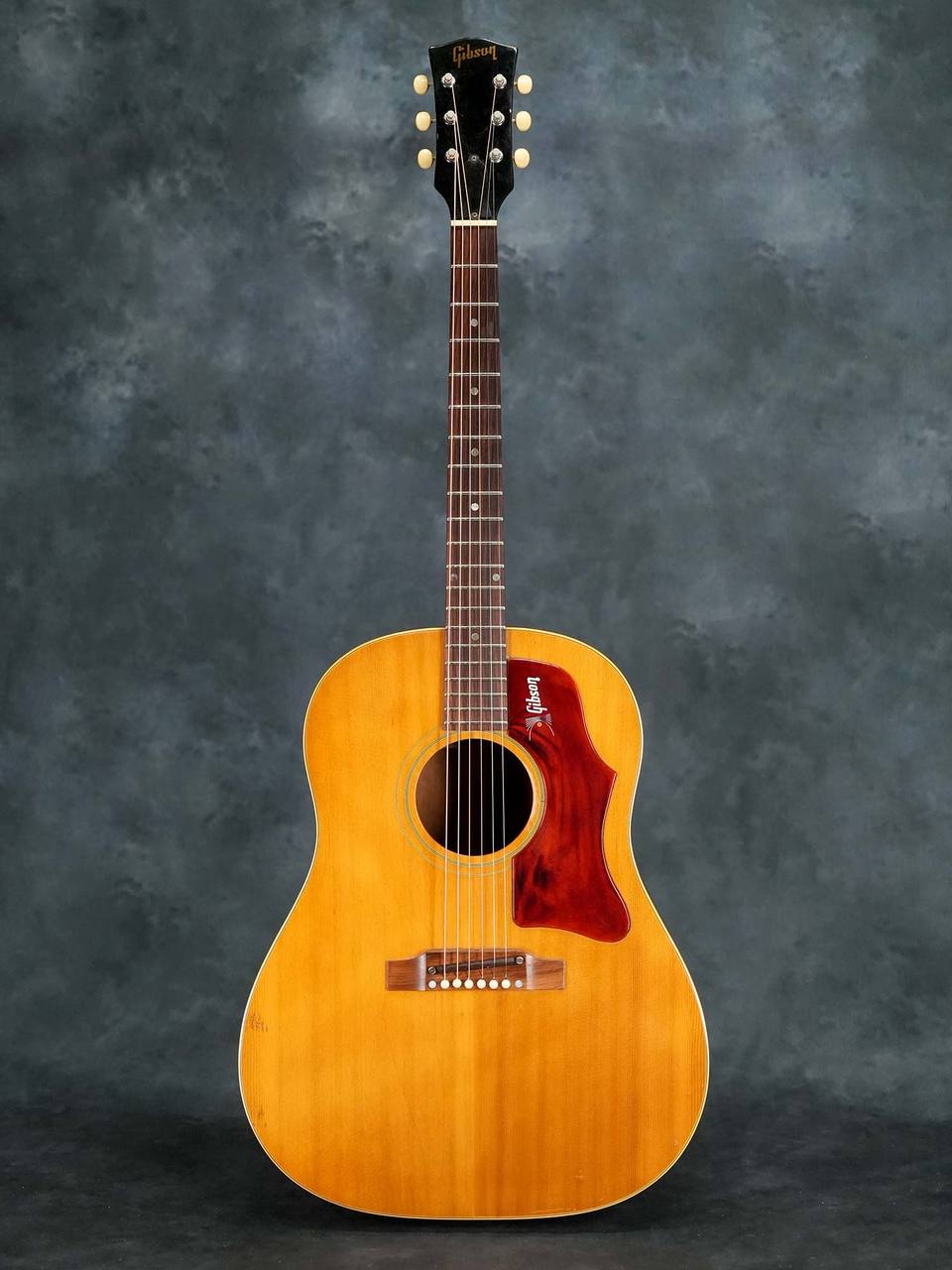 【美品】Gibson J-50 1968年製 ナローネック ビンテージ Gibson 1968 J-50(ビンテージ)【楽器検索デジマート】