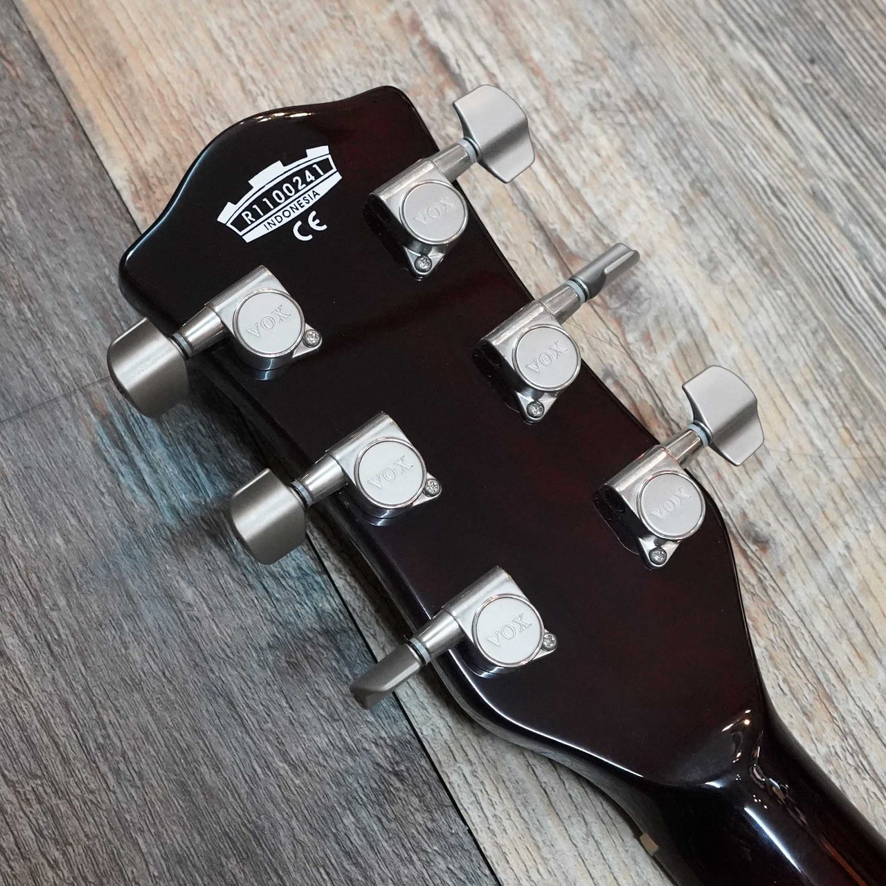 【美品・改】VOX製ギター：SSC-33◆トランスレッド◆オリジナルパーツ付属！ 美品・改】VOX製ギター：SSC-33◇トランスレッド◇オリジナル