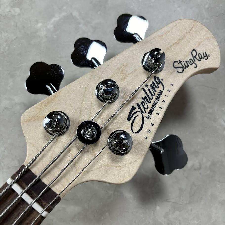 Sterling by MUSIC MAN RAY4 Olympic White Gloss 【4.07kg】【現物