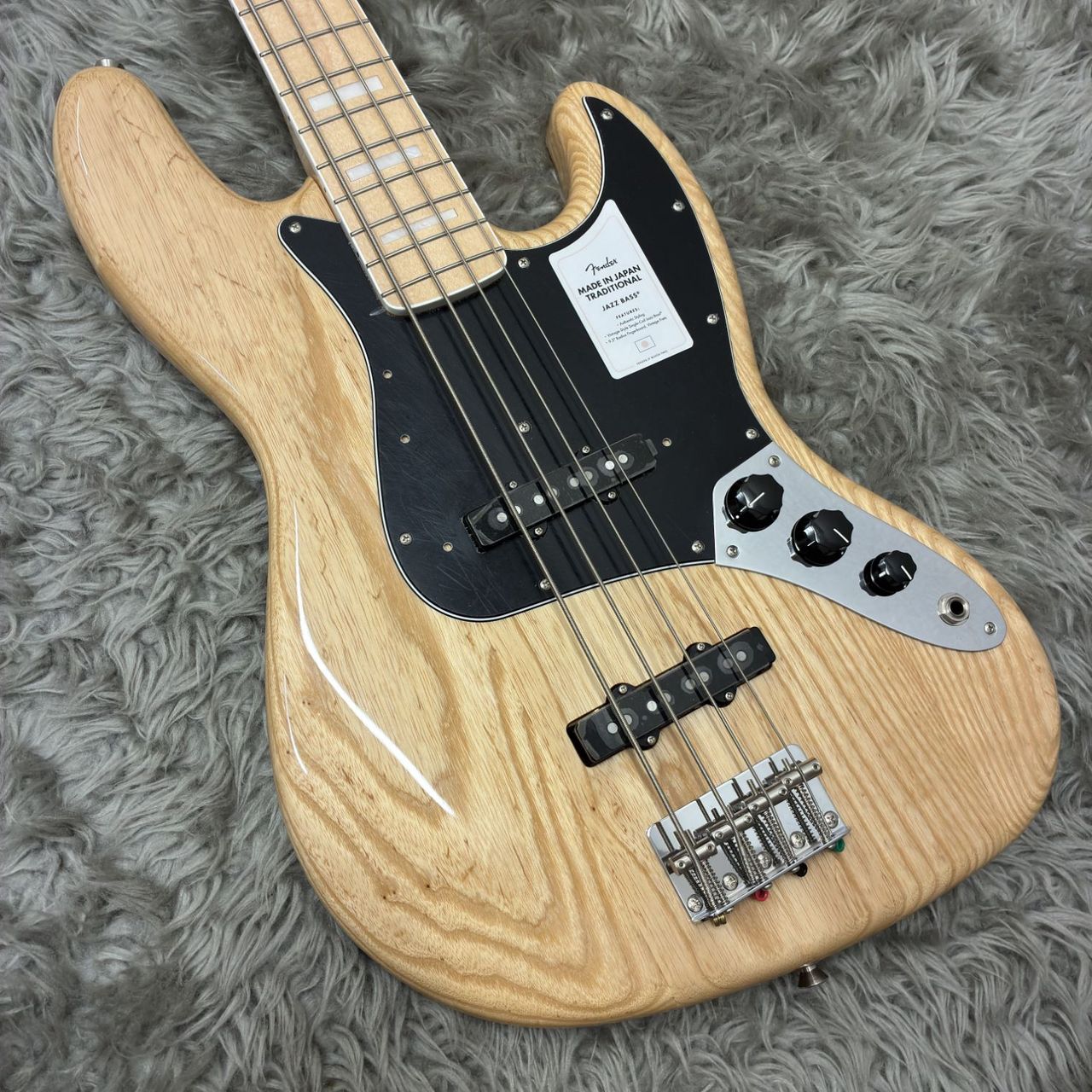 Fender Made in Japan Traditional 70s Jazz Bass Maple Fingerboard