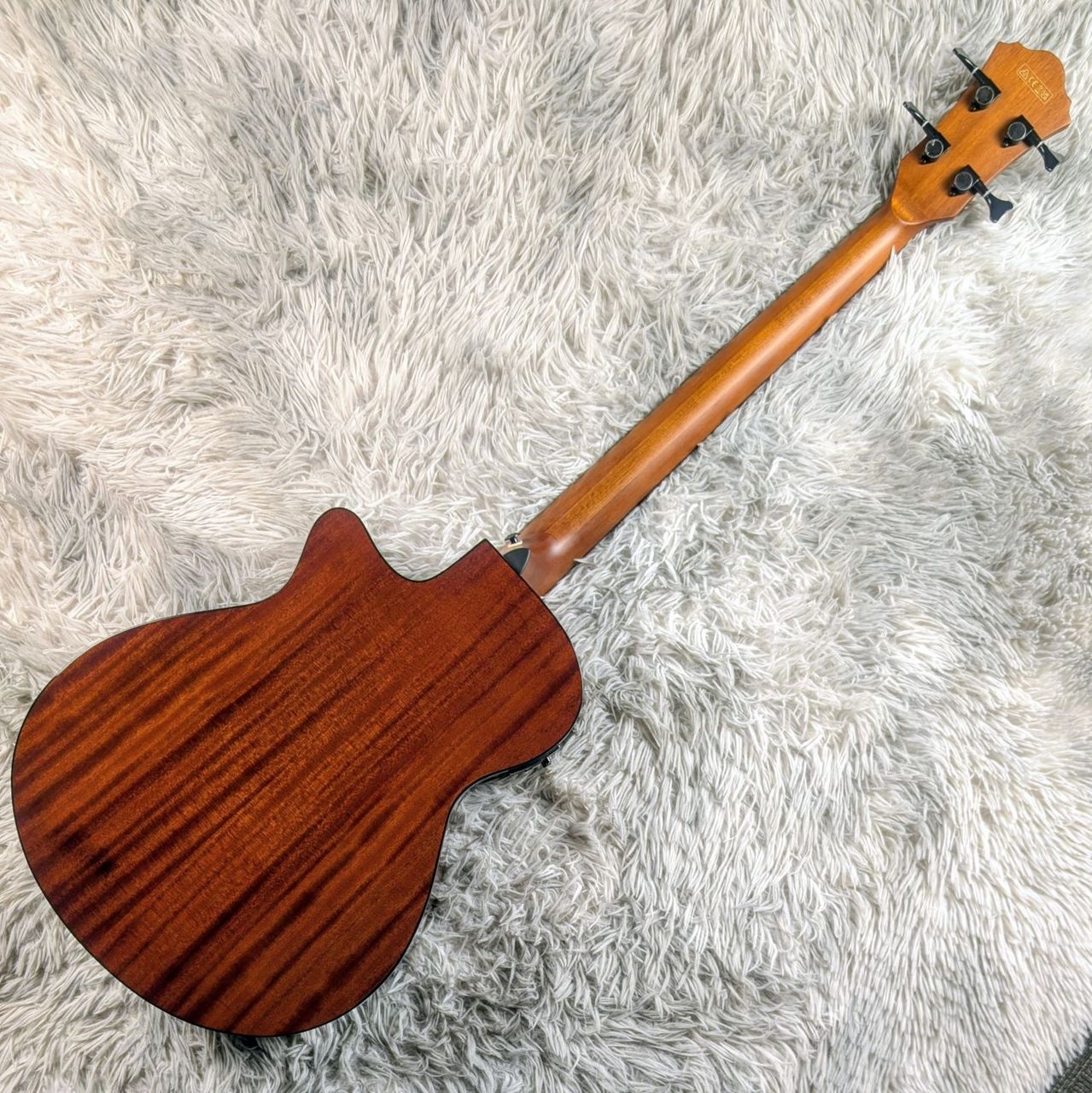 Ibanez AEGB24E MHS (Mahogany Sunburst High Gloss) エレアコベース