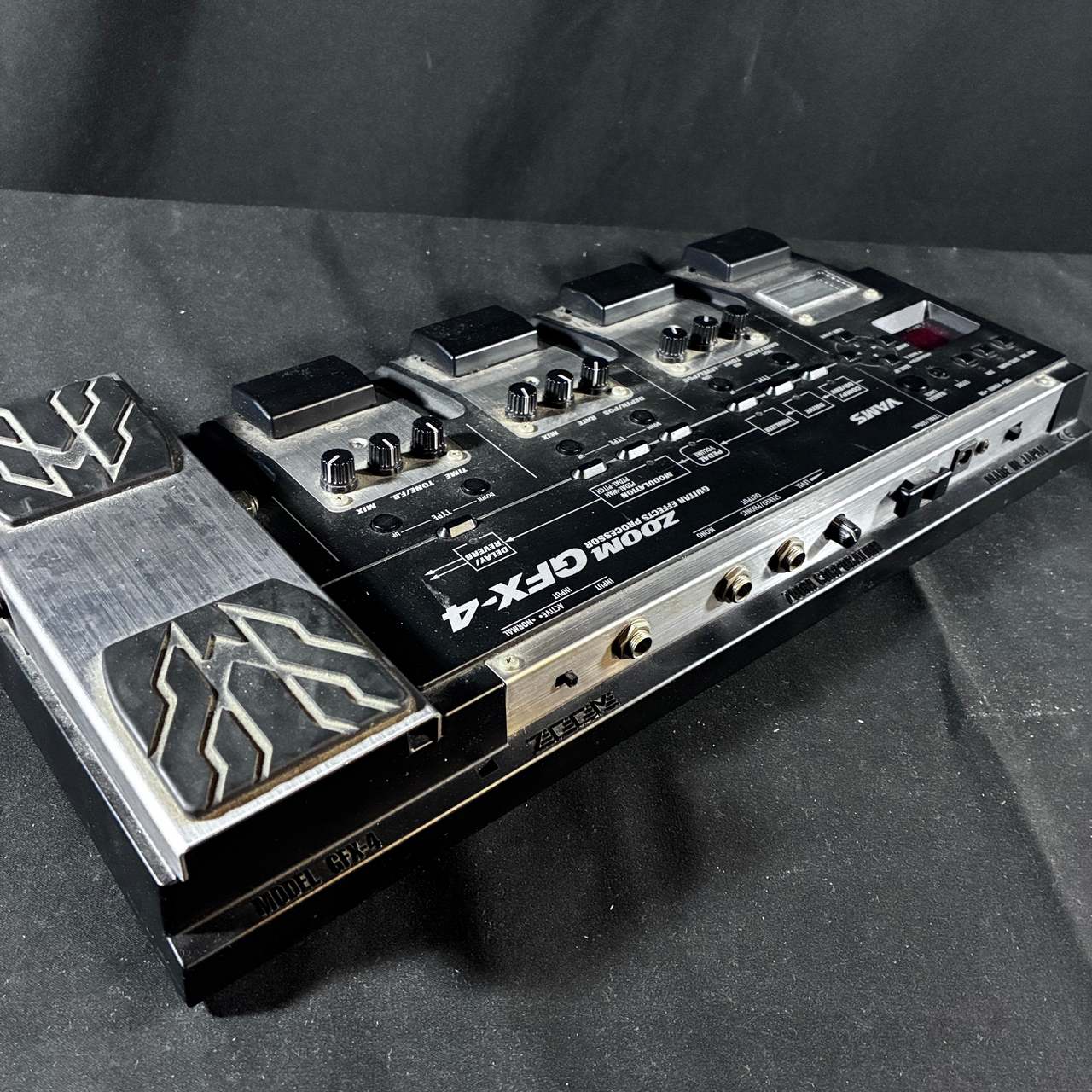ZOOM GFX-4 / Guitar Multi Effects Processor【甲府店】（中古