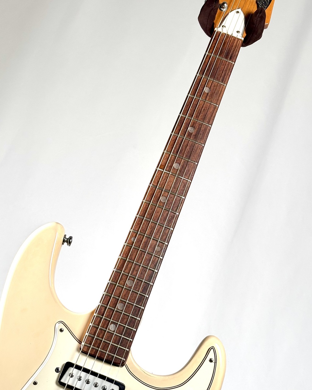 Aria Diamond 1802T -White-【3.30kg】（ビンテージ）【楽器検索