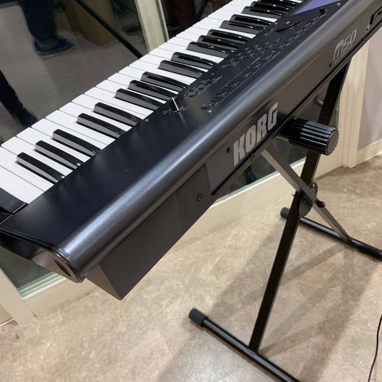 KORG M50/73 73鍵シンセサイザー 【中古】（中古/送料無料）【楽器検索デジマート】